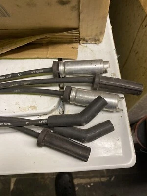 Pontiac 1989 20 aniversario turbo transmisión automática cables de bujía Foto 1 de 3