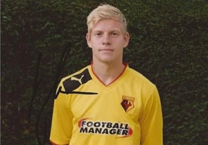 FOTO RETRATO WATFORD: MATEJ VYDRA FIRMADA 6x4 + certificado de autenticidad - Imagen 1 de 1