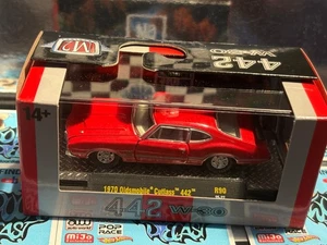 1/64 M2 1970 OLDSMOBILE CUTLASS 442 RED R90 9,000 PCS - Picture 1 of 2