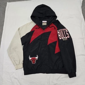 Herren XL Chicago Bulls 1996 Finals Shark Tooth Jacke Rot Weiß Schwarz Vintage - Bild 1 von 22