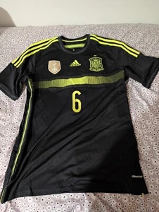 Adidas Spain 2014 Away Jersey. #6. Size Large.  - Picture 1 of 7