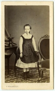 CDV Valentine Le Brun, soeur d'Albert, éponyme de la maison de champagne d'Avize - Picture 1 of 3