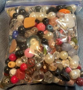 2 Pounds Of Mixed Large 1/2 Inch Beads - Picture 1 of 2