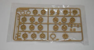 TAMIYA M1A2 ABRAMS 35269 ⭐PARTS⭐ SPRUE A-ROAD WHEELS+SPROCKETS+MORE 1/35 - Picture 1 of 3