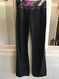 Pantalone donna Lululemon Groove 6 reversibile nero bianco rosa ghiaccio pizzo LEGGI - Foto 1 di 12
