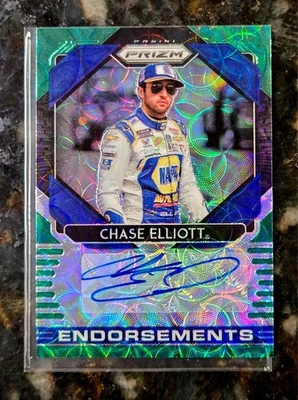 2020 Panini Prizm Chase Elliott Endorsements Green Scope Auto SP /75 - Image 1 of 4