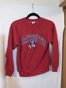 *Distressed* New England Patriots S Vtg 1980s Champion Sweatshirt 35" Chest - Picture 1 of 6