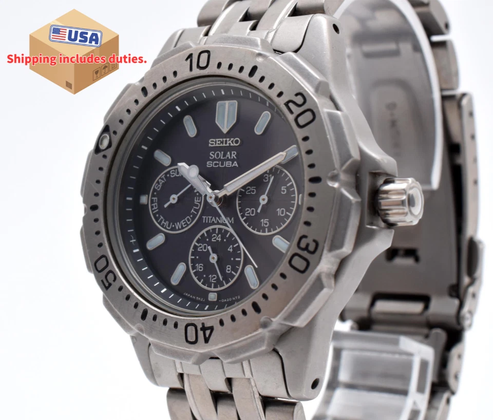 [N MINT] Seiko 5K2J-0A30 Black Dial Scuba 200M Day Date Solar Quartz Watch JAPAN - Image 1 of 4