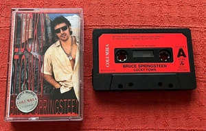 BRUCE SPRINGSTEEN-CASSETTE TAPE IN STICKERED CASE-LUCKY TOWN - WITH PAPER LABELS - Picture 1 of 6