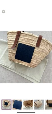 Loewe Basket Bucket Bag Medium Beige Raffia - Image 1 of 4