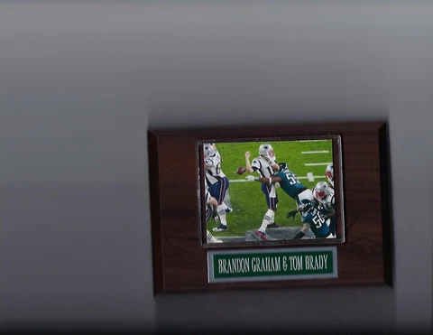 BRANDON GRAHAM & TOM BRADY PLAQUE PHILADELPHIA EAGLES FOOTBALL NFL Cover