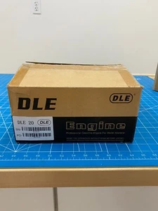 DLE20 20cc Gas RC airplane engine 2 stroke - Picture 1 of 12