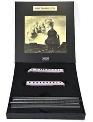 SVT 877 - Flieghender Hamburger - Train - Set - Z guage -1/220 scale - Brand New - Image 1 of 2