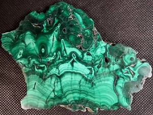 Losa de cristal de malaquita, piedra de malaquita verde, fabricación de joyas, decoración del hogar, 50422 - Imagen 1 de 9