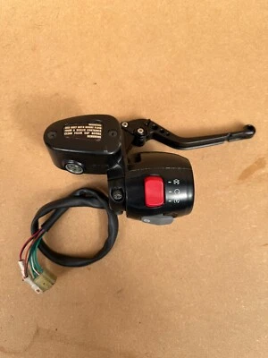 Piezas de freno TRIUMPH BONNEVILLE T120 2016 - Cilindro de freno delantero interruptor engranaje Foto 1 de 4