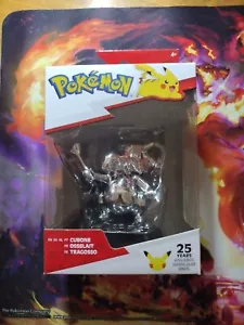 Figura Pokémon 25 Aniversario Silver Cubone Serie 1, Jazwares, Difícil de encontrar, Rara, Sin usar y en caja - Imagen 1 de 6
