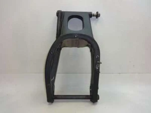 Yamaha YZF R1 2002-2003 Rear Swingarm (Swing Arm) 201119573 - Picture 1 of 2