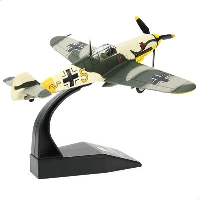 1/72 Scale German WWII Messerschmidt BF-109 Fighter Model Diecast - Image 1 of 4