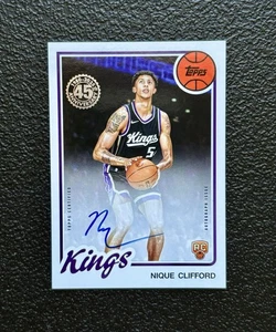 2025-26 Topps NIQUE CLIFFORD 45th Anniversary Rookie On-Card Auto RC *Kings - Picture 1 of 2