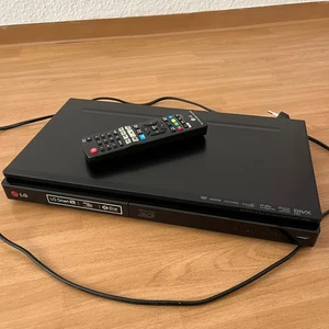 LG BP430 3D Blu-ray-Player – Smart TV, HDMI, DLNA – inkl. Fernbedienung - Top! - Bild 1 von 4
