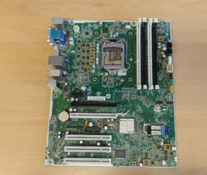 Placa madre HP Compaq 8200 Elite Desktop Socket 1155 - 611835-001 / 611797-000 - Imagen 1 de 3