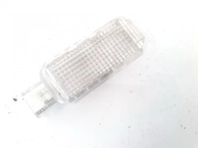 Iluminación interior audi a6 1998 4d0947415, original #1431516-08 Foto 1 de 4