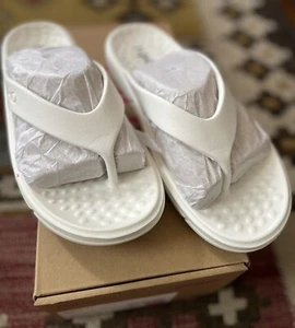 Ryka Rest EZ Sandals Flip Flops White 8 M NEW w/ Box - Picture 1 of 8