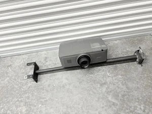 EIKI INDUSTRIAL Projector LC-XL100 3LCD 5000 Lumen READ! - Picture 1 of 17