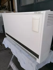 Nachtspeicherofen Stiebel Eltron ETS 400, bundesweiter Versand möglich. - Bild 1 von 2