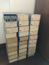 Contenitore con caricatori (2 per unità) - diapositive 36mm (disponibili 30 pz)