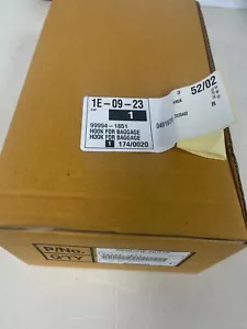 OEM GENUINE KAWASAKI Z650RS REAR GRABRAIL HOOK KIT FOR BAGGAGE 99994-1851 - Picture 1 of 1