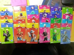 JUEGO DE TRAJES RAROS 60 TARJETAS 2020 FORTNITE SERIE 2 VER FOTOS L@@@K - Imagen 1 de 3