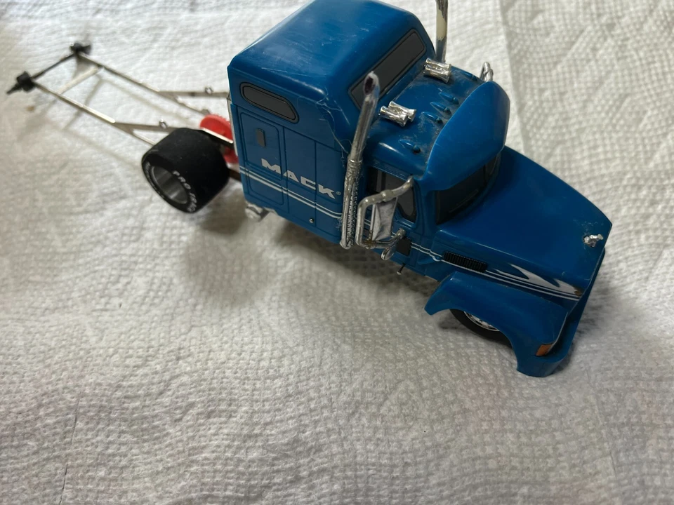 1/24 Scale CUSTOM BUILT BIG RIG-EDGE CHASSIS-HARD BODY-PARMA 16D-DRAG TRUCK - Image 1 of 4