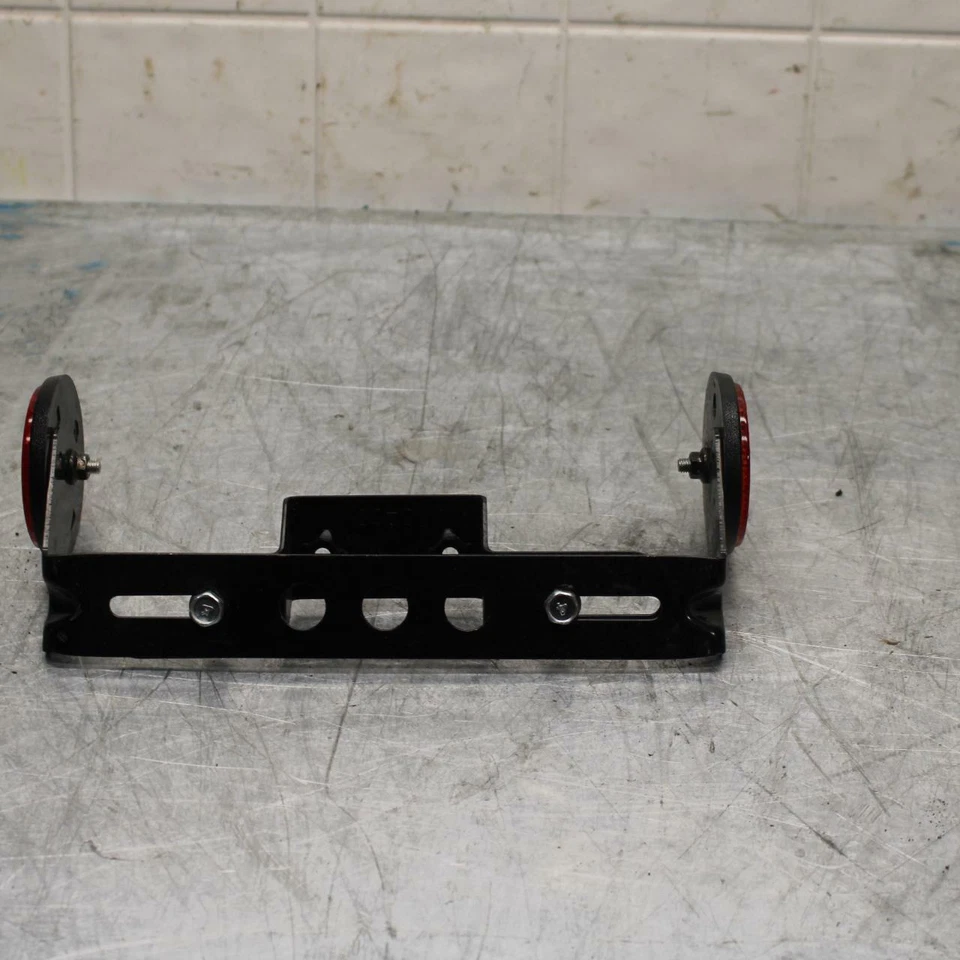 10-13 KAWASAKI Z1000 FENDER ELIMINATOR LICENSE PLATE BRACKET BB421 - Image 1 of 4