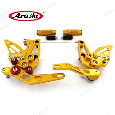 Juego de estriberas traseras para Triumph Speed Triple 1050 2011-2015 2012 Foto 1 de 4