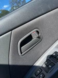 2007 Kia Rio JB Inner Door Handle Right Driver Sedan Hatch 05-11 #B209 - Picture 1 of 12