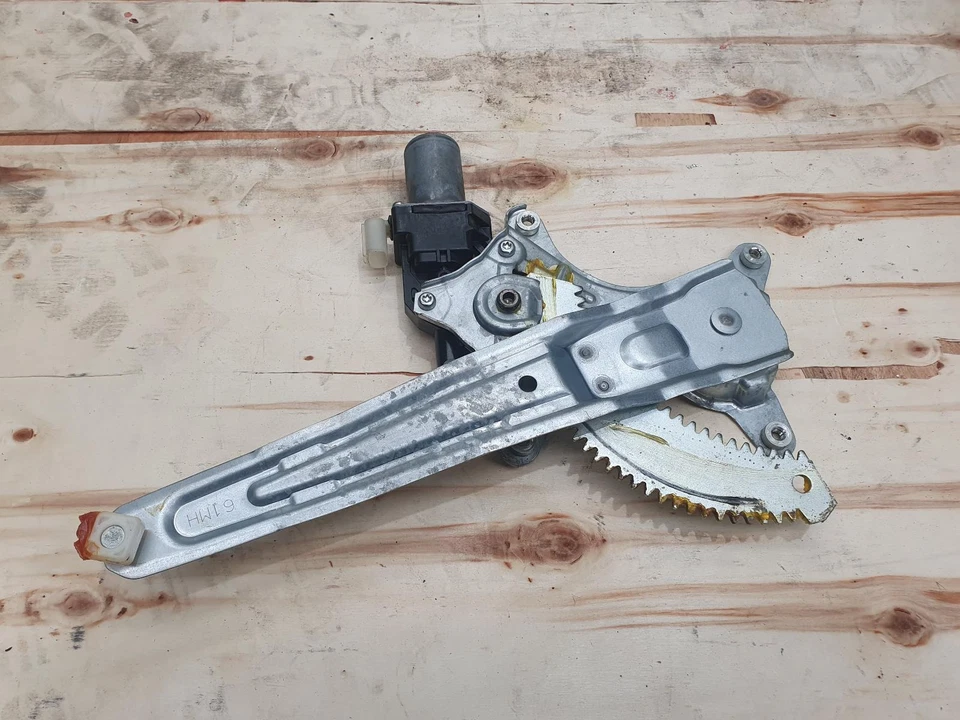 SUZUKI S-CROSS TRASERO DERECHO WND REG/MOTOR JY, 09/13-05/22, 83530612621005680 Foto 1 de 4