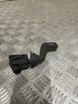 Indicator Stalk Switches For VAUXHALL /OPEL CORSA C OE 1241210 9185413 09185413 - Image 1 of 4