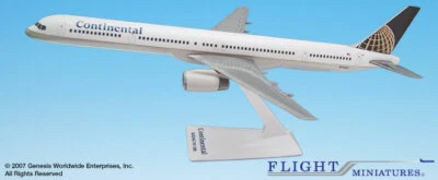 Modelo Flight Mini Continental Airlines Boeing 757-300 escala 1/200 con soporte N7585 Foto 1 de 4