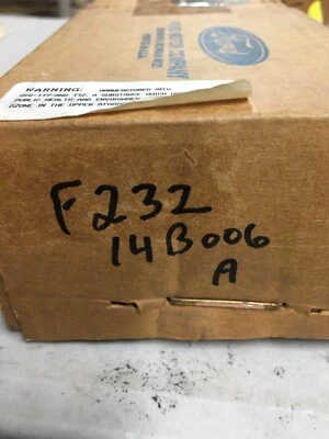 NEW GENUINE 1992-1994 FORD TEMPO & MERCURY TOPAZ CENTER CRASH SENSOR F23Z14B006A - Image 1 of 2