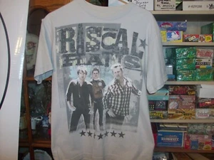 Concert T-Shirt Rascal Flatts size Medium (new)1 - Picture 1 of 5