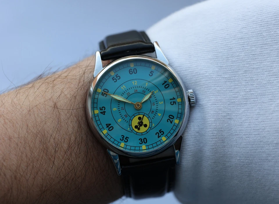 Wrist Watch vintage Pobeda ZIM Radiation troops, Soviet Military watch☢️ - Image 1 of 4