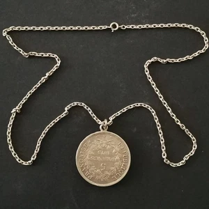 CHAINE PENDENTIF 5 FRANCS HERCULE 1873 A PARIS ARGENT 900‰ FRANCE / 60cm longue - Foto 1 di 4