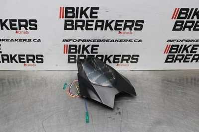 14 TRIUMPH STREET TRIPLE ABS RECAMBIO LUZ TRASERA FRENO TRASERO BB808 Foto 1 de 4