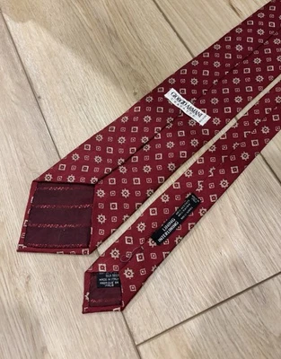 Corbata GIORGIO ARMANI Corbata 100% Seda ITALIA Roja Abstracta De Colección Foto 1 de 4
