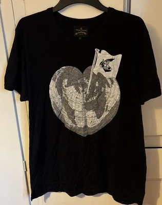VIvienne Westwood Camisa Negro Corazón Estampado Mundial Bandera Anglomanía Camiseta XL Foto 1 de 4