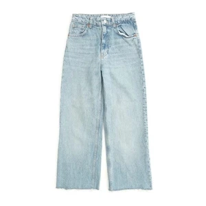 Zara Light Wash Wide Leg Ankle Crop Jeans Frayed Hem High Waist Denim Pants US 2 - Picture 1 of 9