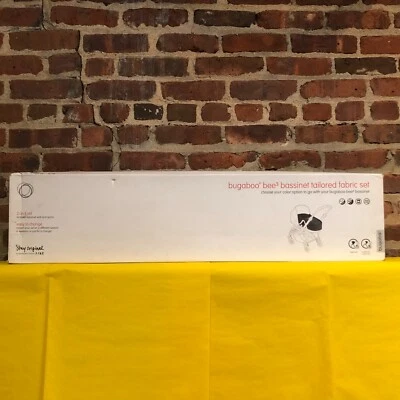 Bugaboo Bee3 Bassinet Tailored Fabric Set Red - Image 1 of 4