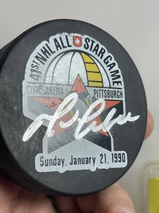 Mario Lemieux Signed 41st NHL All-Star Game 1990 Hockey Puck in Pittsburgh Rare - Picture 1 of 6
