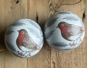 Thornback & Peel Christmas Fillable Baubles Robin/Holly..Set Of 2…Brand New!!! - Picture 1 of 6